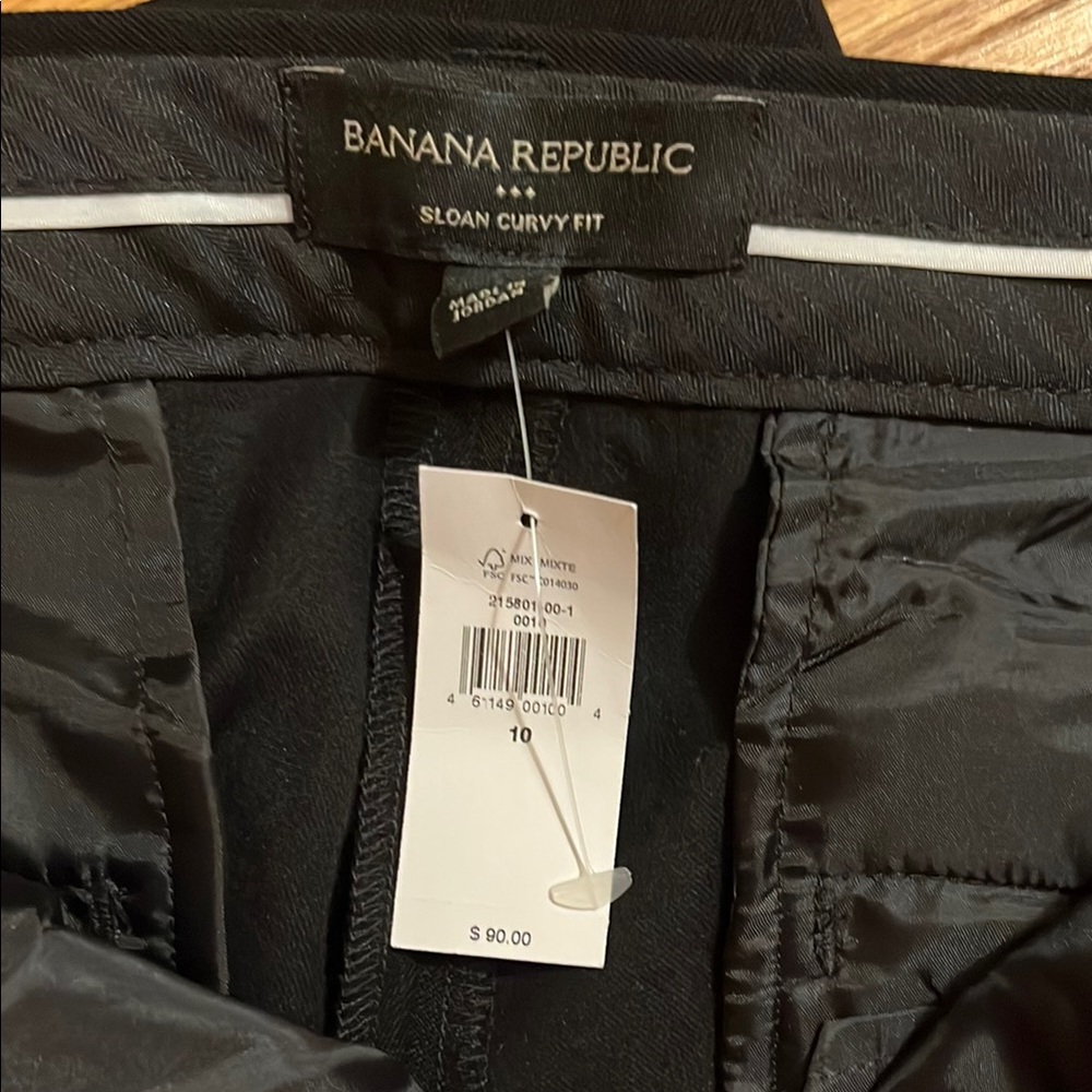 NWT Banana Republic Sloan Curvy Black Trousers. Size 10